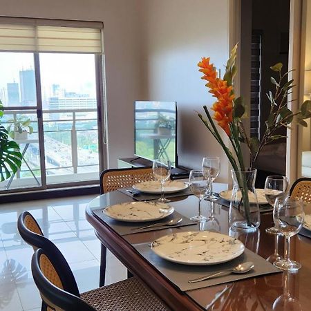 Casa Antonio At Fairway Terraces Family Penthouse 2Br Wi-Fi Nr Golf, Airport, Fort Bgc Manila Dış mekan fotoğraf