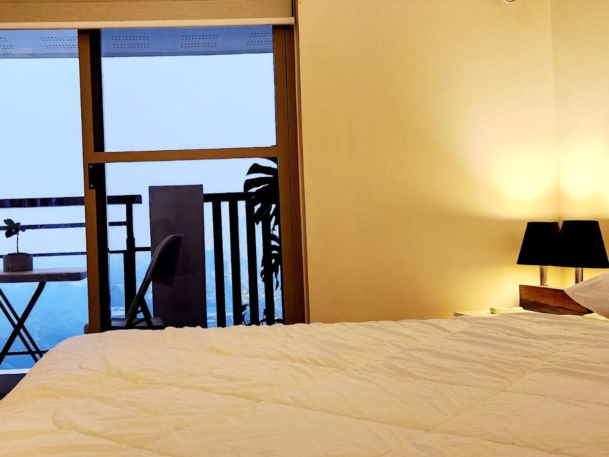Casa Antonio At Fairway Terraces Family Penthouse 2Br Wi-Fi Nr Golf, Airport, Fort Bgc Manila Dış mekan fotoğraf