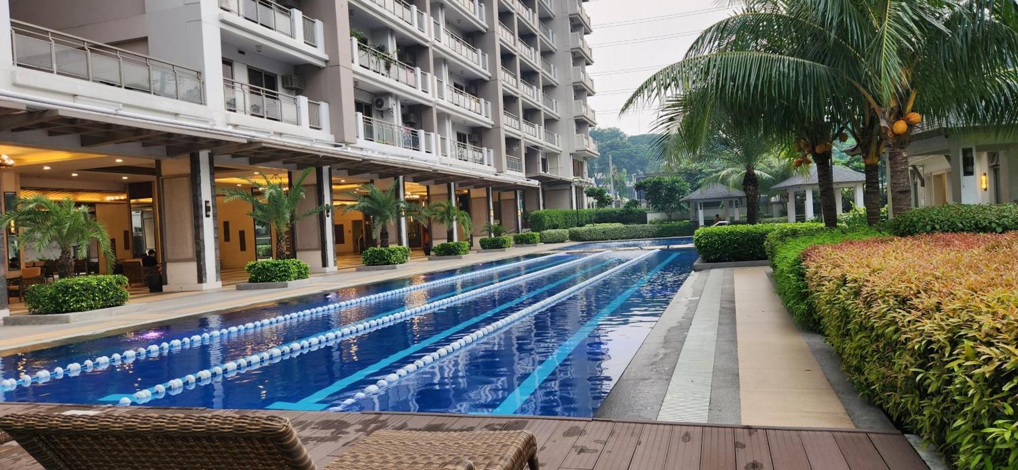 Casa Antonio At Fairway Terraces Family Penthouse 2Br Wi-Fi Nr Golf, Airport, Fort Bgc Manila Dış mekan fotoğraf