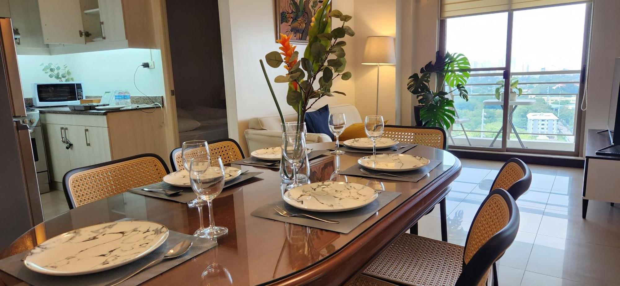 Casa Antonio At Fairway Terraces Family Penthouse 2Br Wi-Fi Nr Golf, Airport, Fort Bgc Manila Dış mekan fotoğraf